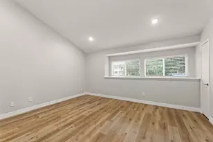 710 Country Pl Dr, Houston, TX 77079 - Photo 5