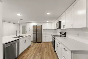 710 Country Pl Dr, Houston, TX 77079 - Photo 13