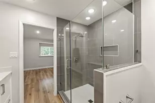 710 Country Pl Dr, Houston, TX 77079 - Photo 11