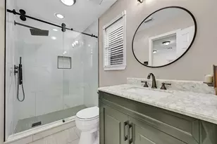 306 Melodywood Dr, Friendswood, TX 77546 - Photo 25