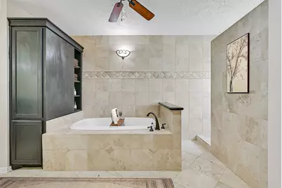 306 Melodywood Drive, Friendswood, TX 77546 - Photo 21