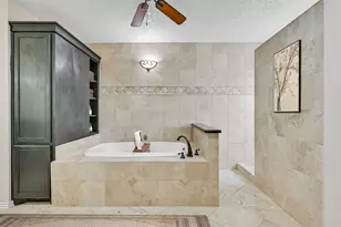 306 Melodywood Dr, Friendswood, TX 77546 - Photo 21