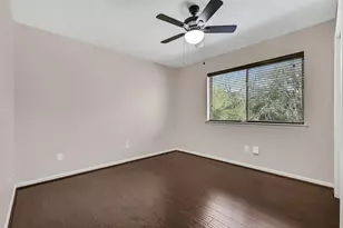 306 Melodywood Dr, Friendswood, TX 77546 - Photo 27