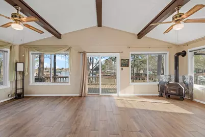 61 Carolina Way, Huntsville, TX 77320 - Photo 19