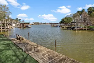 61 Carolina Way, Huntsville, TX 77320 - Photo 9