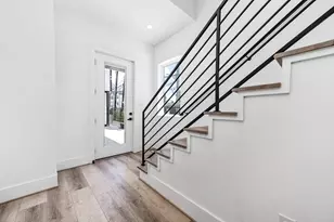 313 N Nagle St, Houston, TX 77003 - Photo 9