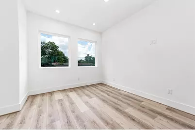 313 N Nagle Street, Houston, TX 77003 - Photo 13