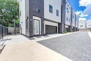 313 N Nagle St, Houston, TX 77003 - Photo 3