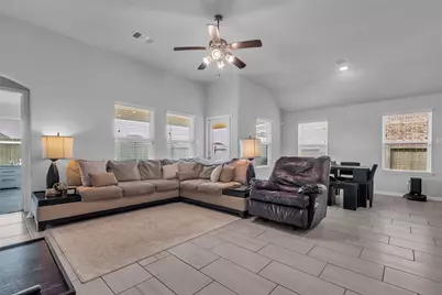 15322 Laceleaf Trail, Houston, TX 77044 - Photo 11