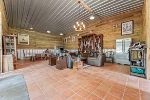 1226 County Rd 45, Angleton, TX 77515 - Photo 35
