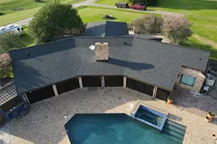1226 County Rd 45, Angleton, TX 77515 - Photo 5