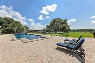 1226 County Rd 45, Angleton, TX 77515 - Photo 9
