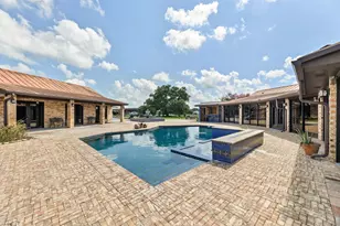 1226 County Rd 45, Angleton, TX 77515 - Photo 5