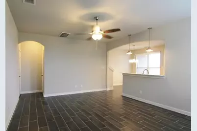 146 Parkgate #A, Conroe, TX 77304 - Photo 3