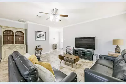 1822 Don Alejandro, Houston, TX 77091 - Photo 9