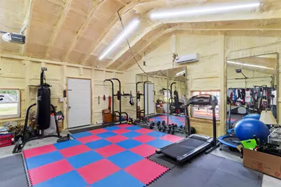 9203 Avenue G, Liverpool, TX 77577 - Photo 25