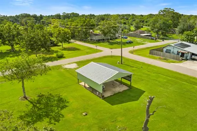 9203 Avenue G, Liverpool, TX 77577 - Photo 41