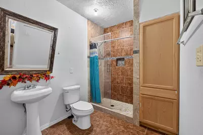 7420 Shotwell Street, Houston, TX 77028 - Photo 17