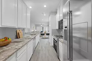 24709 Stablewood Frst Ct, Huffman, TX 77336 - Photo 7