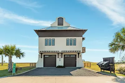 408 Seagrass, Gilchrist, TX 77617 - Photo 9