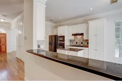 2822 Briarhurst Park, Houston, TX 77057 - Photo 17