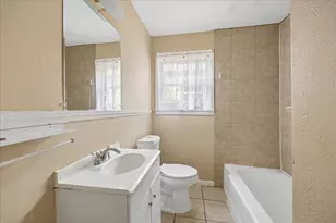 8348 Baker Dr, Houston, TX 77017 - Photo 7