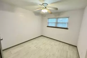 710 Voyager Dr, Houston, TX 77062 - Photo 21