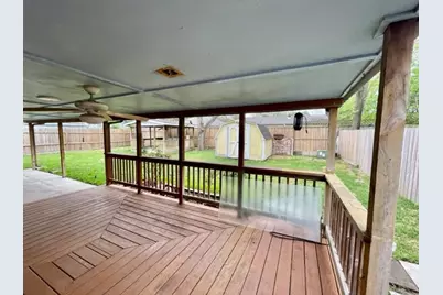 710 Voyager Drive, Houston, TX 77062 - Photo 35