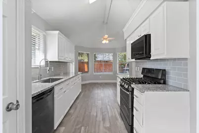 11710 Seawood Drive, Houston, TX 77089 - Photo 7