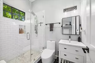 2005 Terry St, Houston, TX 77009 - Photo 19
