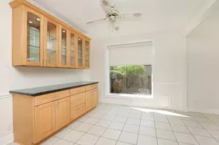 7499 Brompton St, Houston, TX 77025 - Photo 15