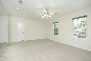 7499 Brompton St, Houston, TX 77025 - Photo 25