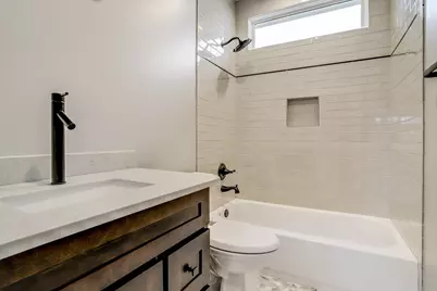 415 E 27th Street #A, Houston, TX 77008 - Photo 9