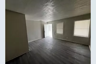5401 Doolittle Boulevard, Houston, TX 77033 - Photo 5