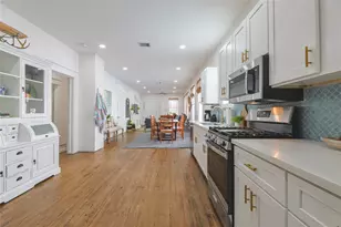 2912 Avenue R, Galveston, TX 77550 - Photo 13