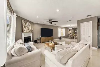 19711 Canyon Gate Court, Katy, TX 77450 - Photo 5