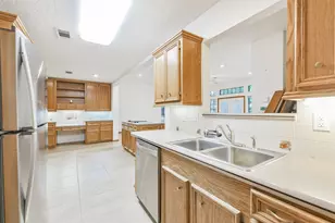 252 Springs Edge Dr, Conroe, TX 77356 - Photo 13