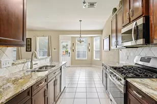 6707 River Ridge Ln, Dickinson, TX 77539 - Photo 11
