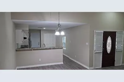12007 Fairpoint Drive, Houston, TX 77099 - Photo 5