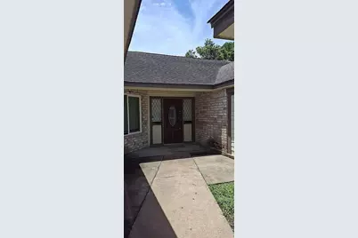 12007 Fairpoint Drive, Houston, TX 77099 - Photo 3