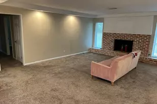 2405 Avenue S, Huntsville, TX 77340 - Photo 5