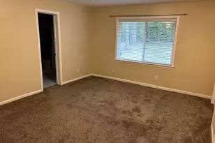 2405 Avenue S, Huntsville, TX 77340 - Photo 11