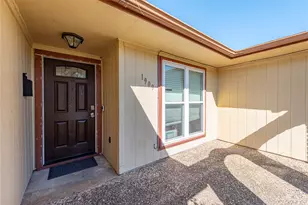 1909 New Orleans St, Deer Park, TX 77536 - Photo 5