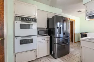 1909 New Orleans St, Deer Park, TX 77536 - Photo 19