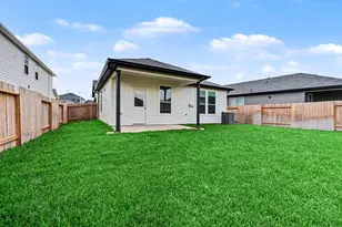 622 Amber Fls Dr, Montgomery, TX 77356 - Photo 13