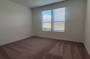 622 Amber Fls Dr, Montgomery, TX 77356 - Photo 3