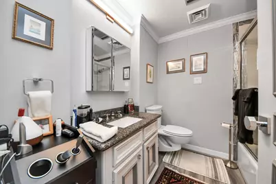 5050 Woodway Drive #7L, Houston, TX 77056 - Photo 17