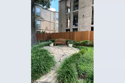 4649 Wild Indigo Street #337, Houston, TX 77027 - Photo 21