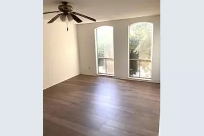 4649 Wild Indigo Street #337, Houston, TX 77027 - Photo 5