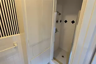 12118 Cathy Dr, Houston, TX 77065 - Photo 21